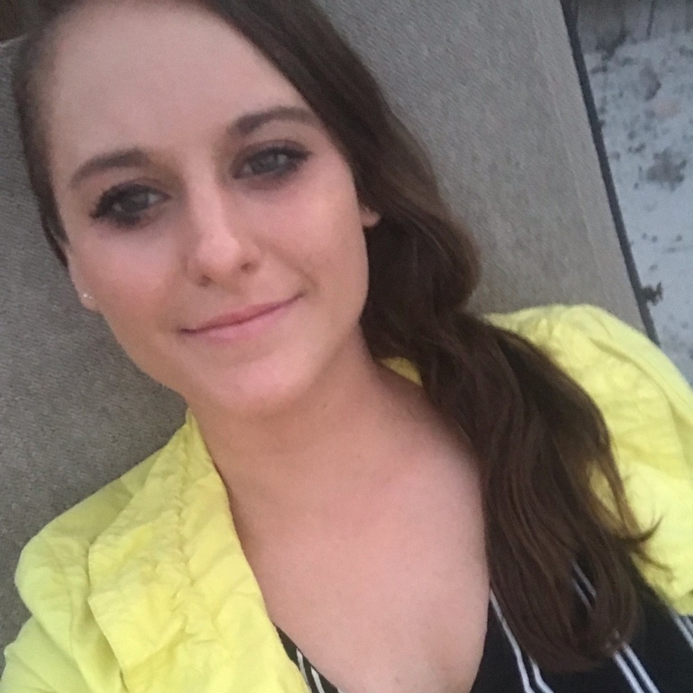 Meet your Posher, Caroline